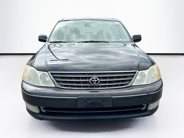 Used 2003 Toyota Avalon XLS FWD image 2