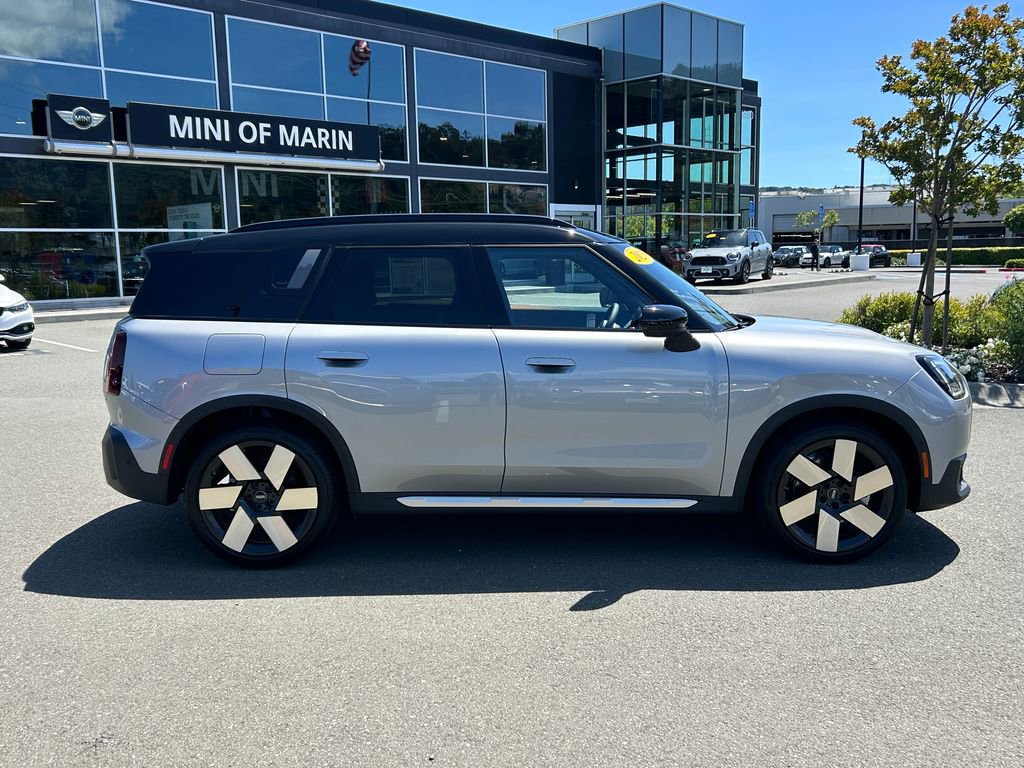 Used 2025 MINI Cooper Countryman S w/ Comfort Package Max AWD/4WD image 6