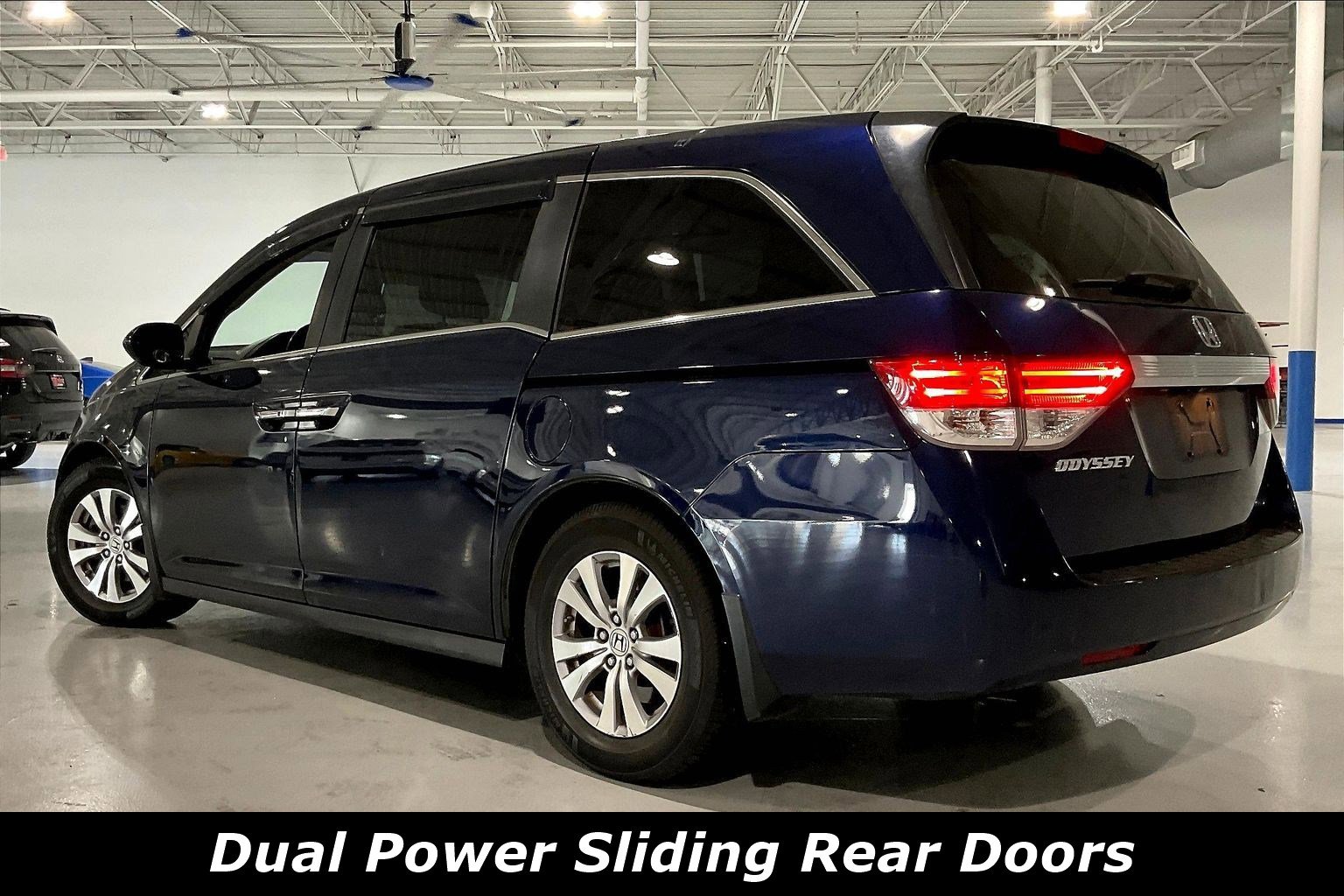 Used 2017 Honda Odyssey EX-L image 3