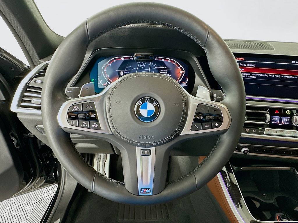 Used 2023 BMW X5 xDrive40i w/ Executive Package image 11