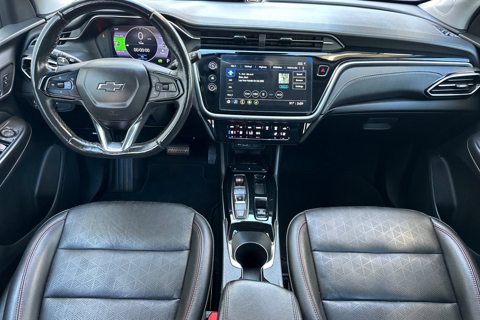 Used 2023 Chevrolet Bolt EUV Premier w/ Redline Edition image 12