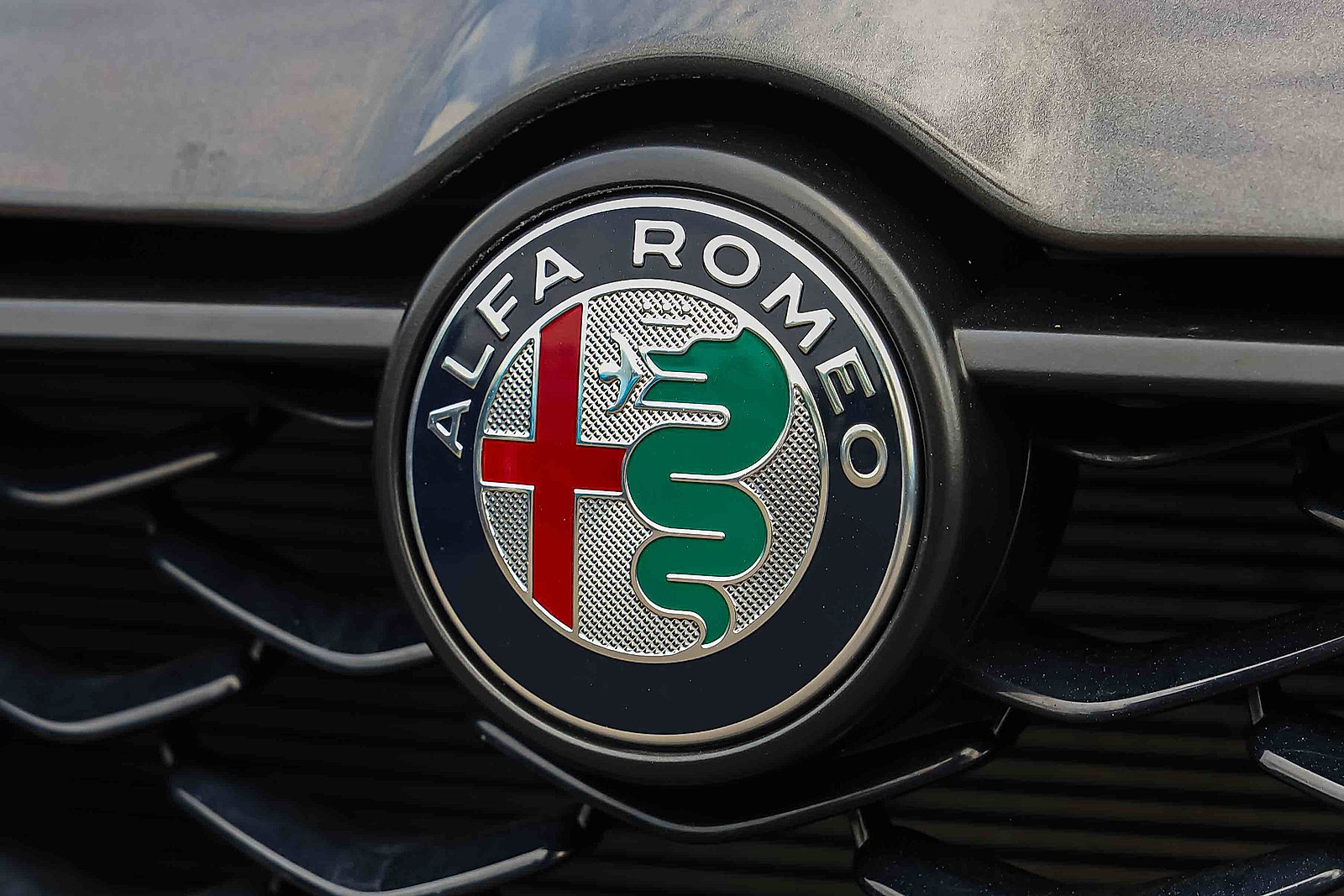 Used 2024 Alfa Romeo Tonale Veloce w/ Premium Interior Package AWD/4WD image 27