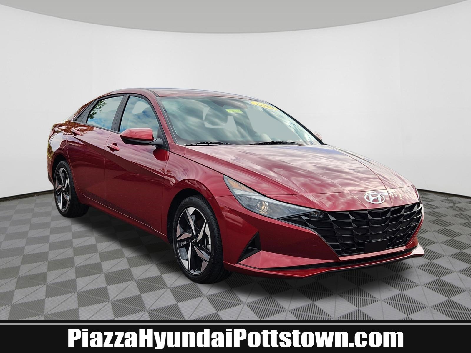 Certified 2023 Hyundai Elantra SEL w/ Convenience Package FWD image 1
