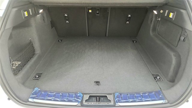 Used 2025 Jaguar F-PACE R-Dynamic S image 15