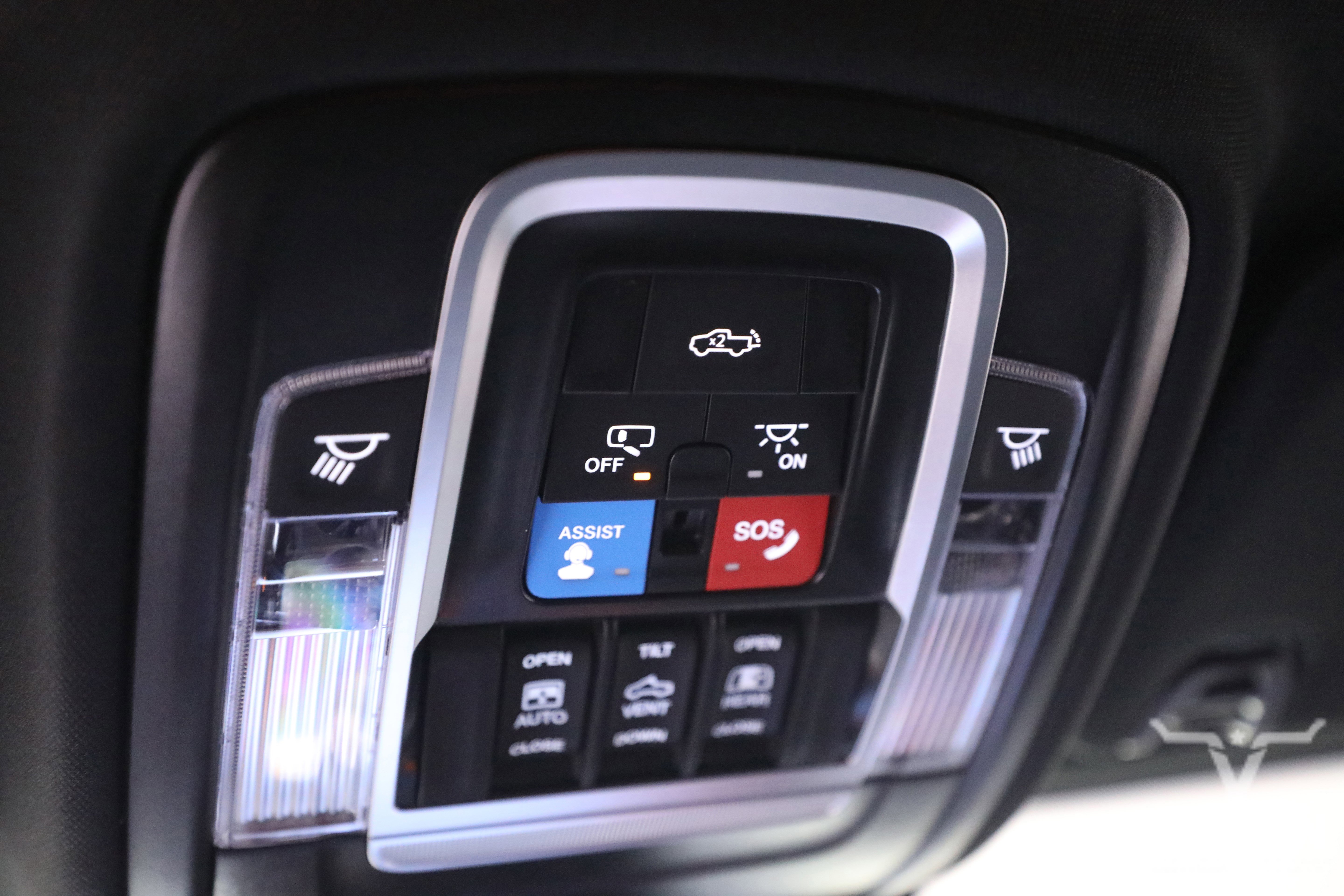 New 2025 RAM 3500 Laramie image 38