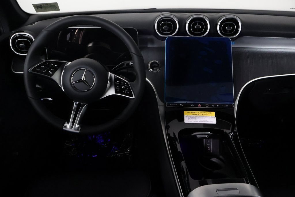 New 2027 Mercedes-Benz GLC 300 image 4