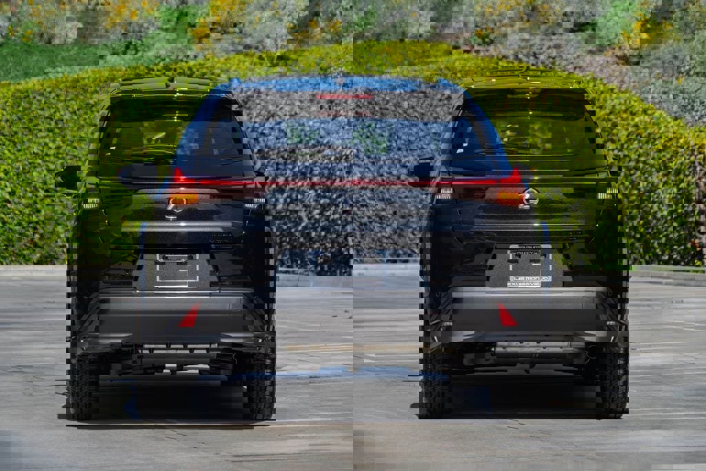 New 2026 Lexus UX 300h FWD image 11