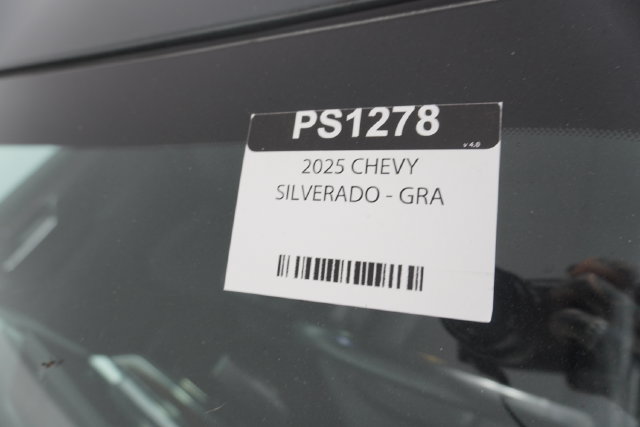 Used 2025 Chevrolet Silverado 1500 LT AWD/4WD image 38