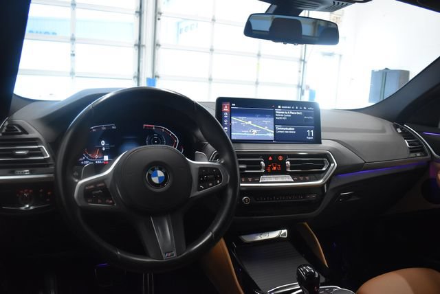 Used 2023 BMW X4 xDrive30i w/ M Sport Package AWD/4WD image 23