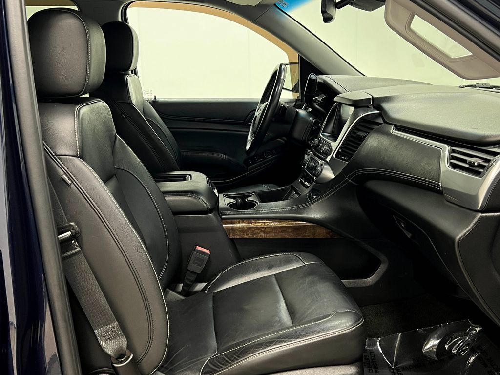 Used 2018 Chevrolet Tahoe LT w/ LT Signature Package AWD/4WD image 38