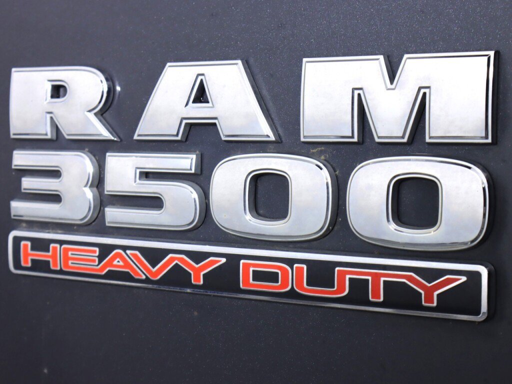 Used 2017 RAM 3500 Big Horn image 37