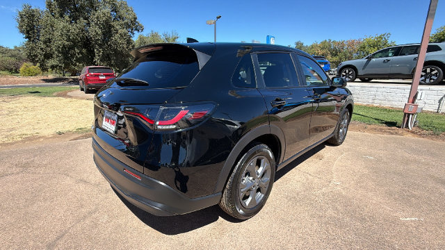 New 2027 Honda HR-V LX image 4