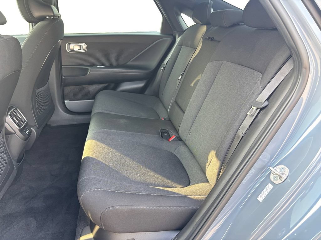 Used 2025 Hyundai Ioniq 6 SE RWD image 13