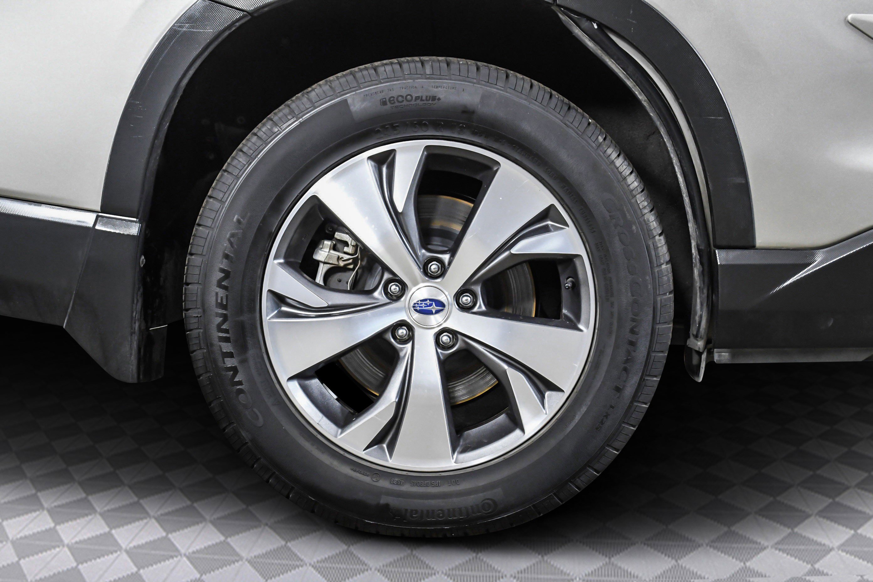 Used 2020 Subaru Ascent Premium w/ Convenience Package image 31