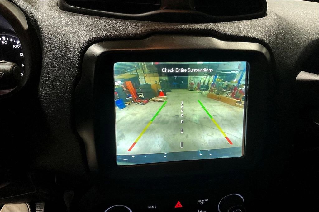 Used 2023 Jeep Renegade Latitude image 20