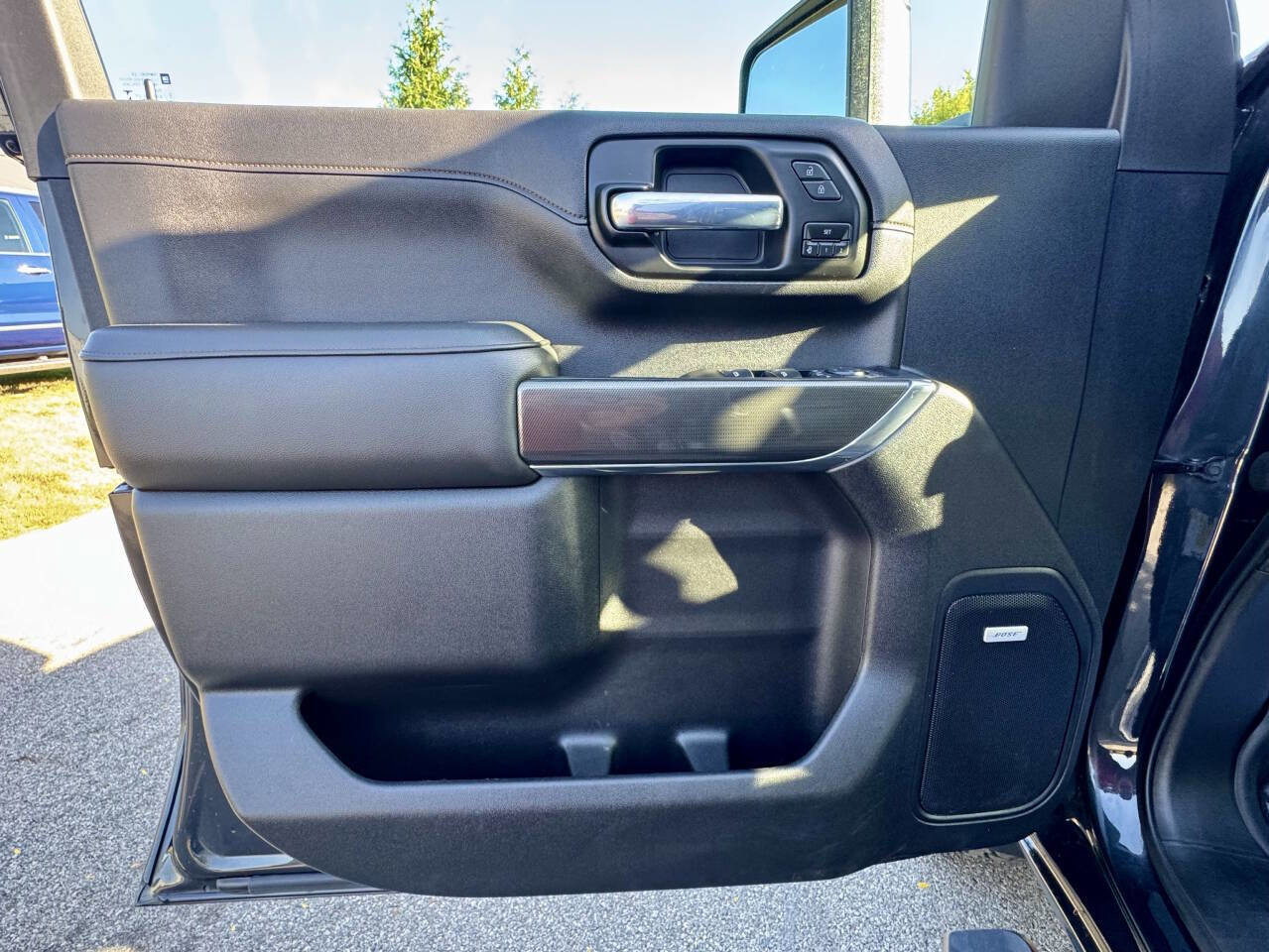 Used 2020 GMC Sierra 2500 AT4 w/ AT4 Preferred Package image 24