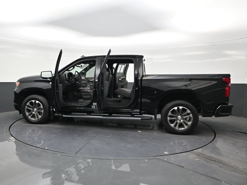 Used 2024 Chevrolet Silverado 1500 High Country RWD image 30
