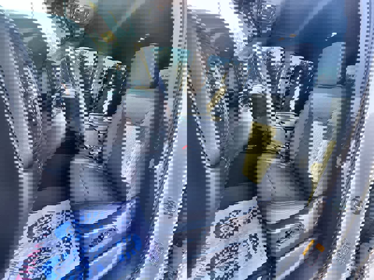 Used 2025 Chevrolet Silverado 1500 Custom image 18