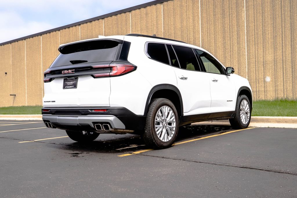 Certified 2024 GMC Acadia Elevation AWD/4WD image 9