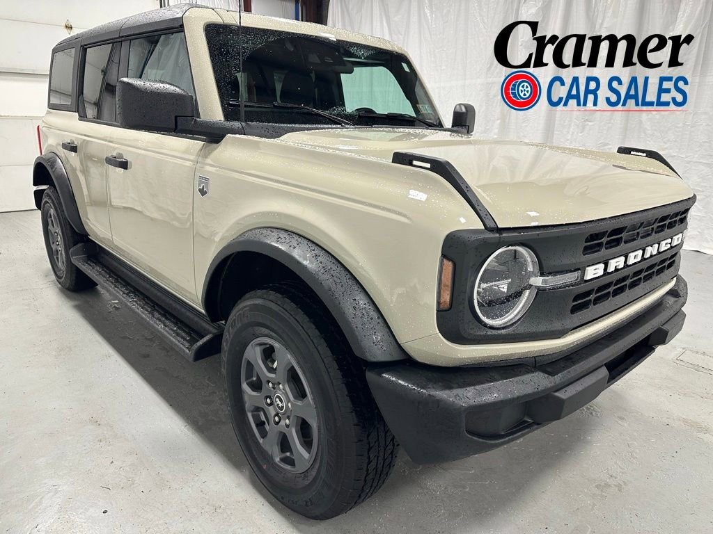 Used 2025 Ford Bronco Big Bend AWD/4WD image 1