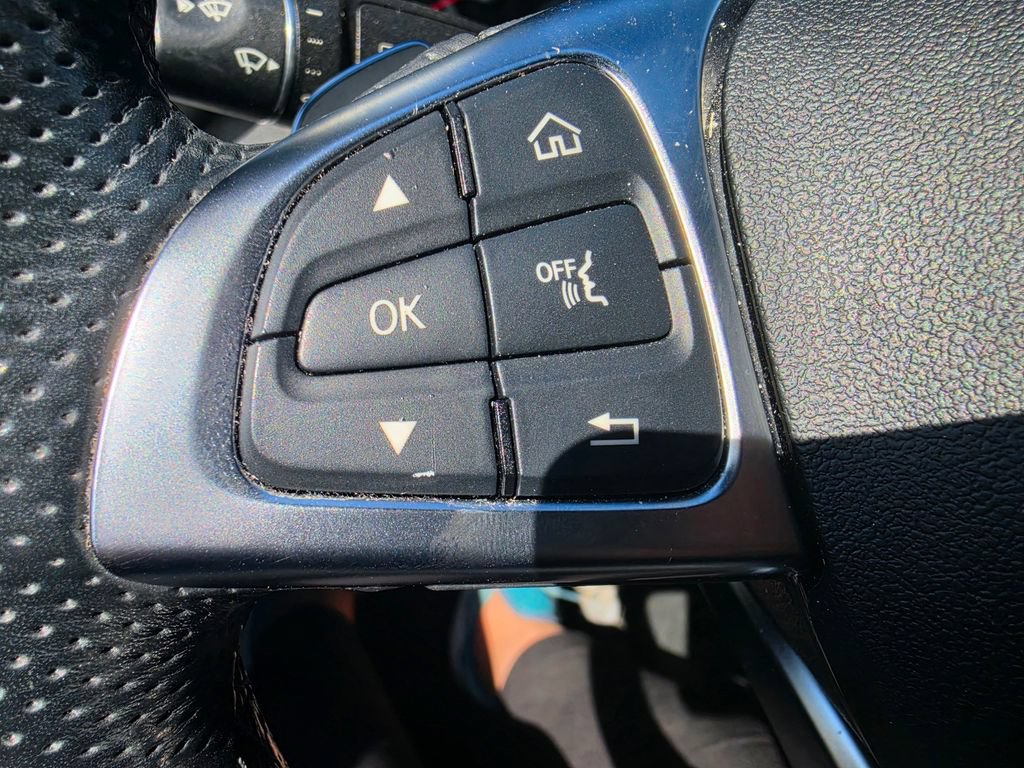 Used 2016 Mercedes-Benz C 300 Sedan image 18