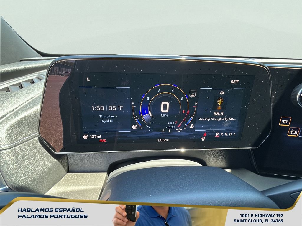 Certified 2026 Chevrolet Traverse LT w/ Driver Confidence Package image 18