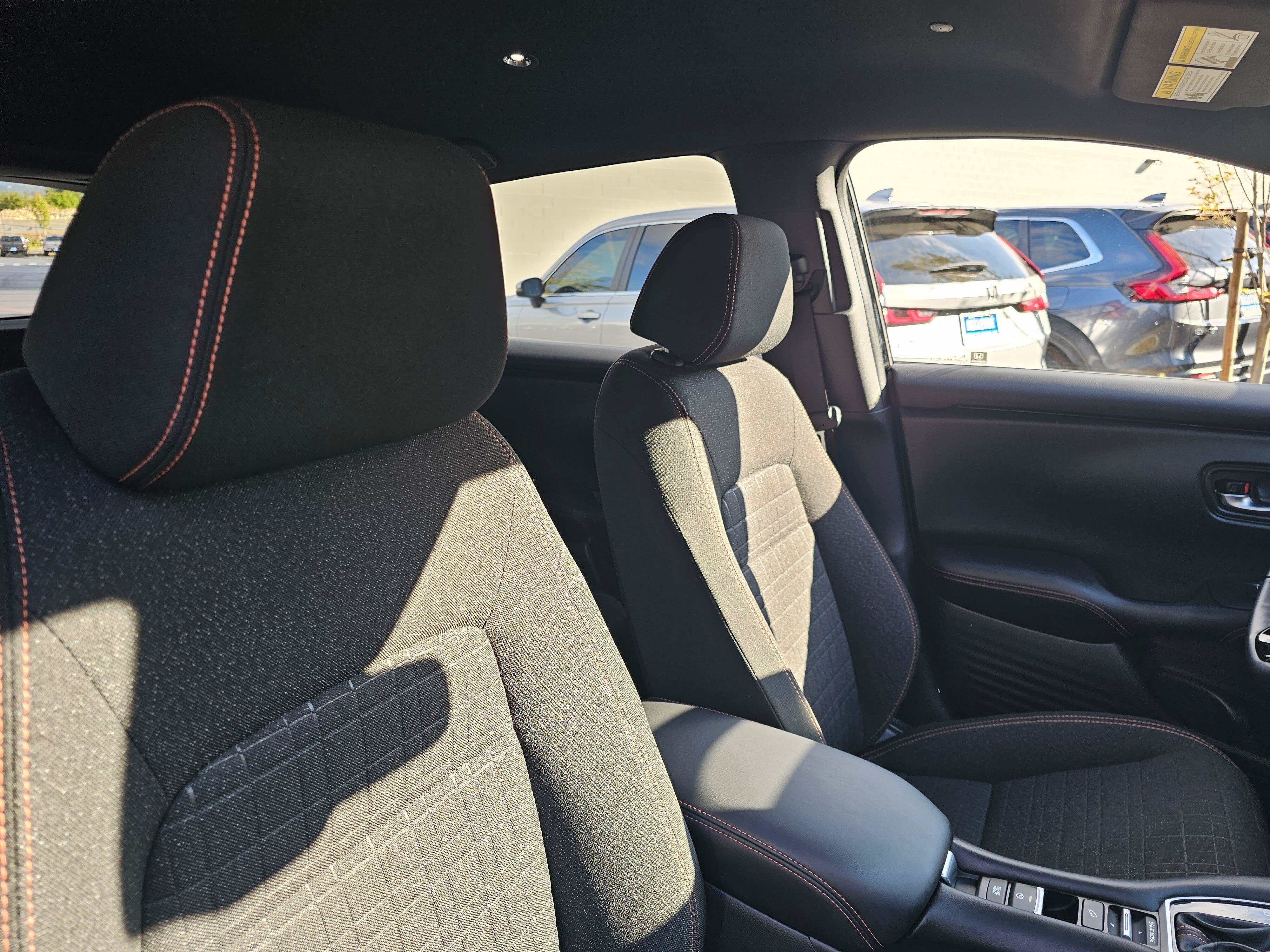 Certified 2025 Honda HR-V Sport image 11
