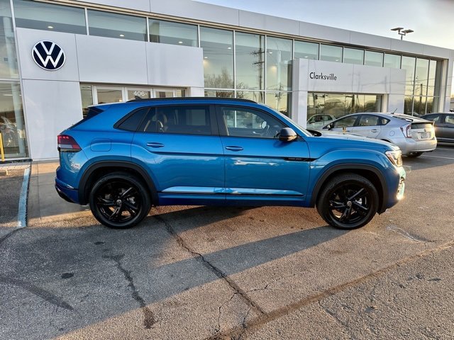 Certified 2025 Volkswagen Atlas Cross Sport SEL R-Line image 7