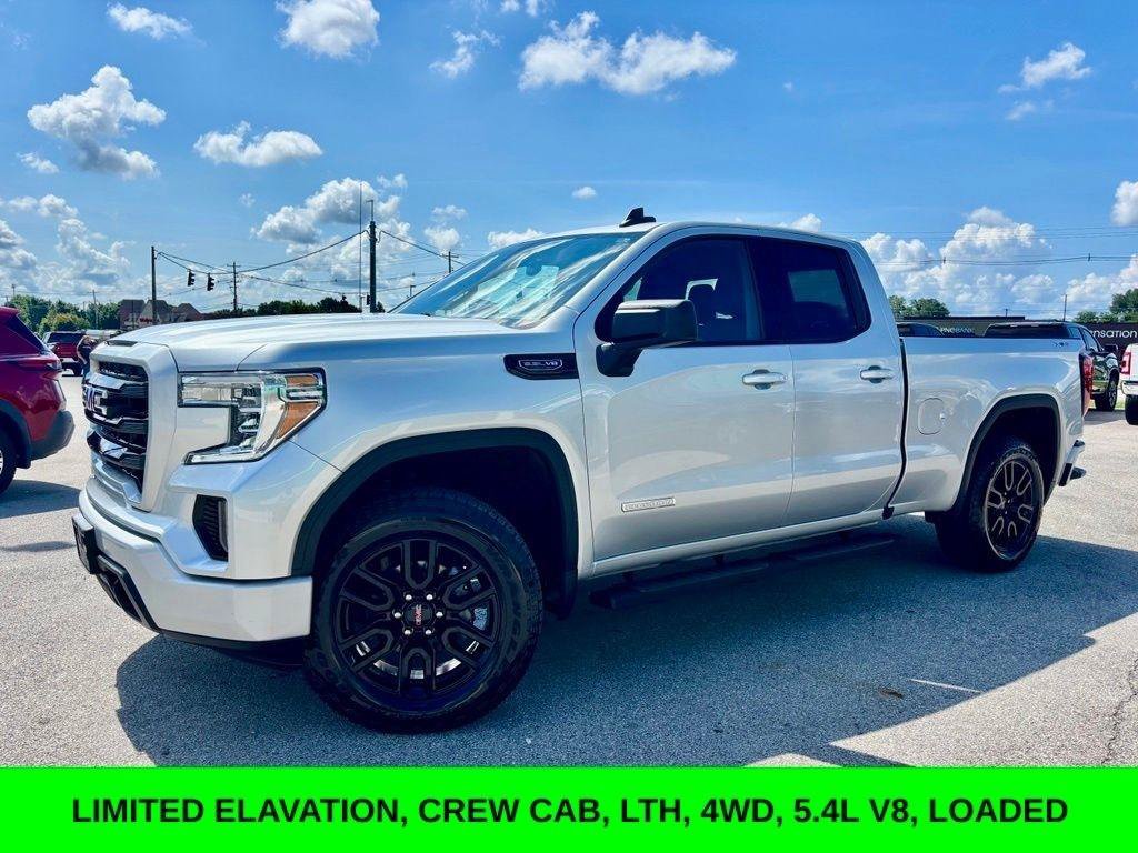 Used 2022 GMC Sierra 1500 Elevation w/ LPO, Elevation Black Package AWD/4WD image 3