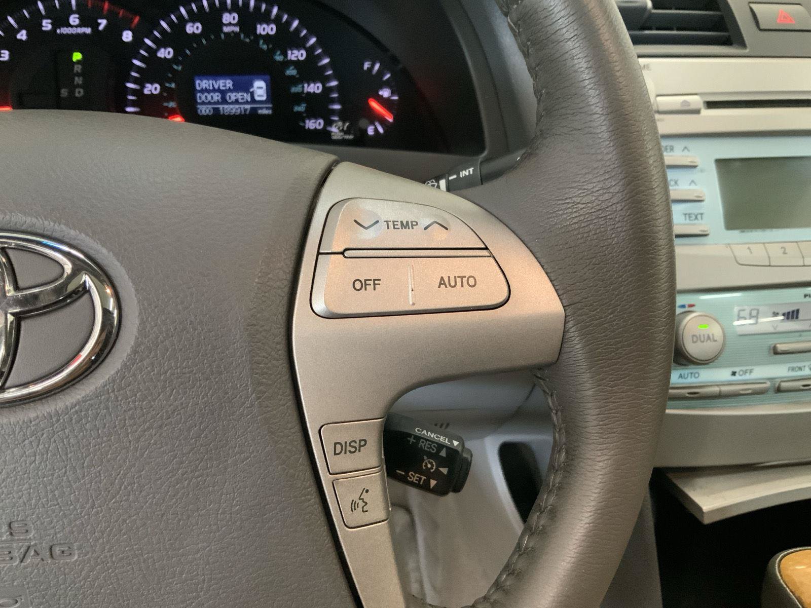 Used 2007 Toyota Camry XLE FWD image 22