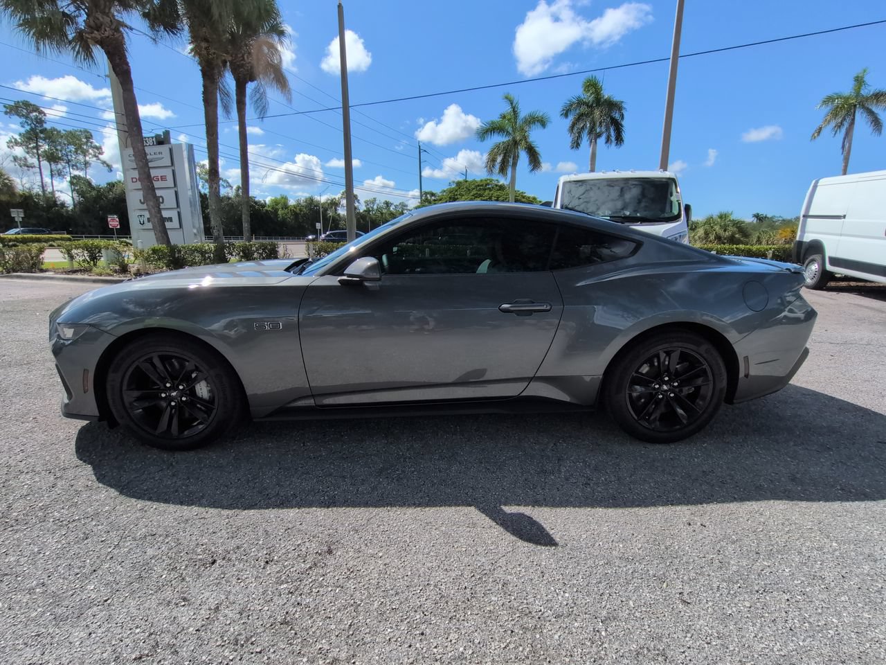 Used 2025 Ford Mustang GT RWD image 8