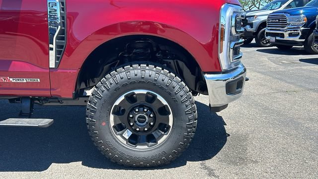 New 2026 Ford F250 Lariat w/ Tremor Off-Road Package AWD/4WD image 9
