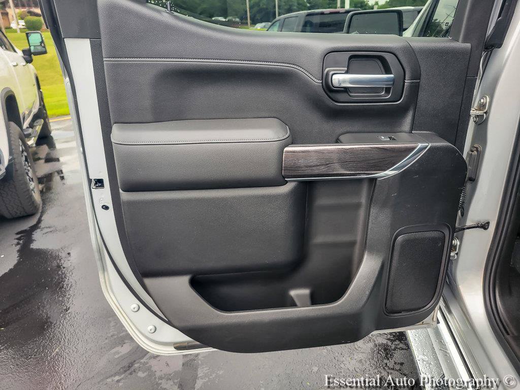 Certified 2021 Chevrolet Silverado 1500 LTZ w/ LTZ Convenience Package II AWD/4WD image 23