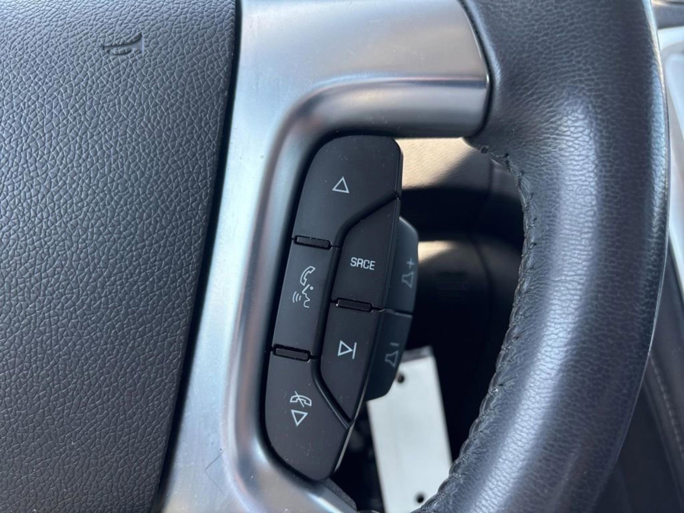 Used 2014 GMC Acadia SLE image 13