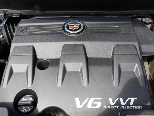 Used 2015 Cadillac SRX Luxury w/ Driver Awareness Package image 30