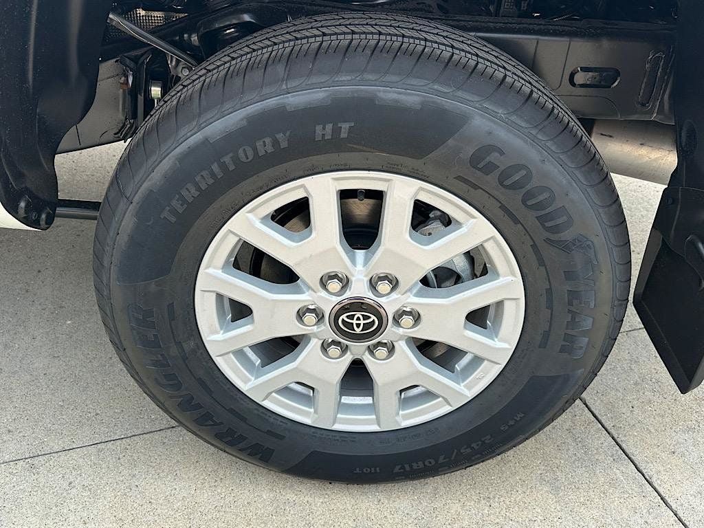 New 2026 Toyota Tacoma SR5 AWD/4WD image 15