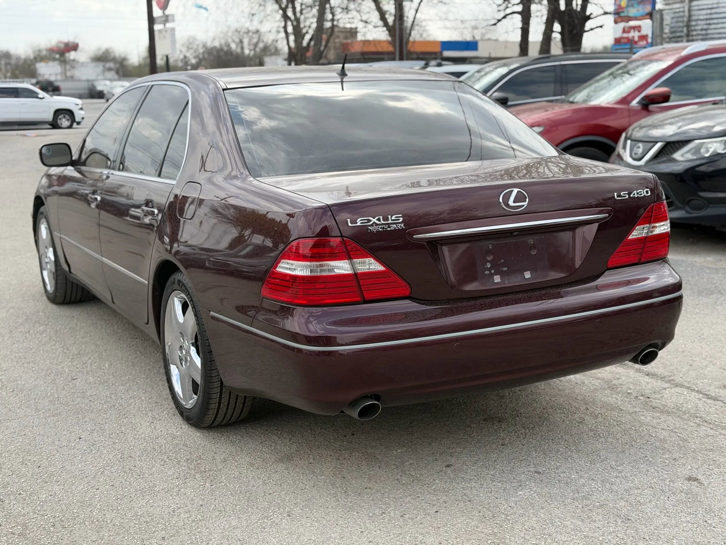 Used 2005 Lexus LS 430 image 7