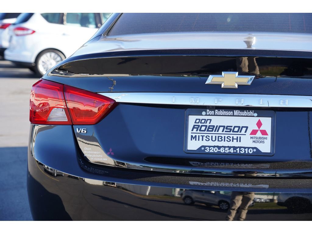 Used 2019 Chevrolet Impala LS FWD image 10