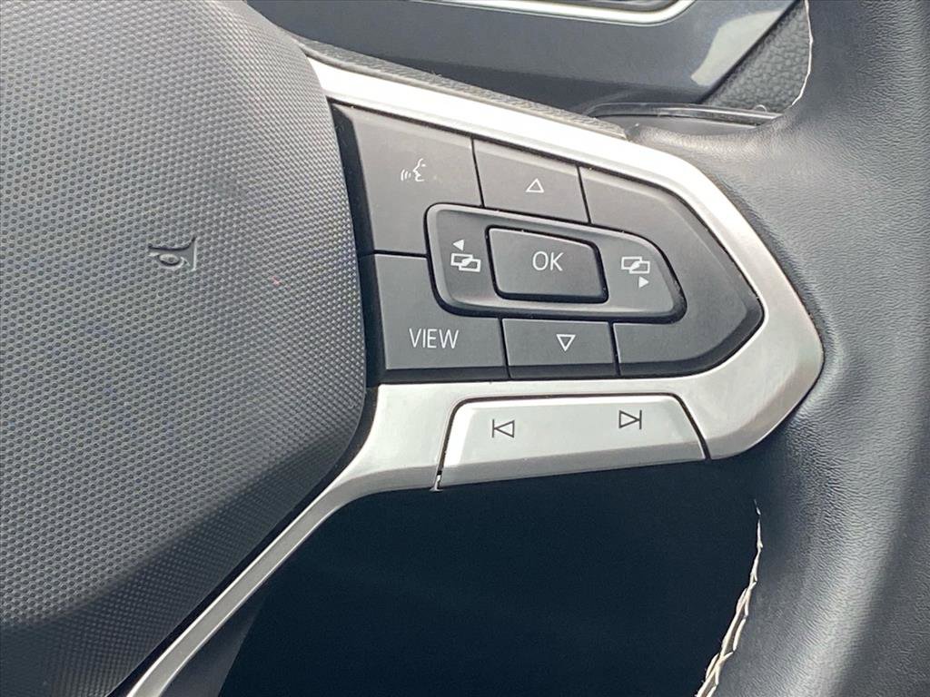 Certified 2023 Volkswagen Tiguan SE w/ Panoramic Sunroof Package image 7
