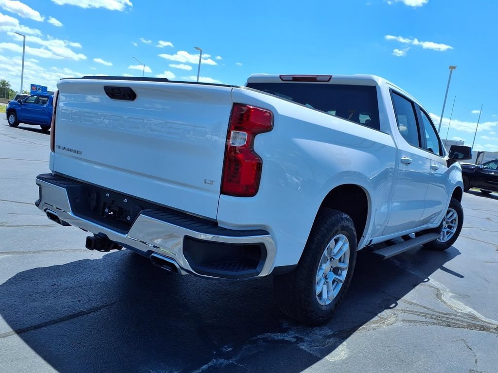 Used 2022 Chevrolet Silverado 1500 LT AWD/4WD image 31