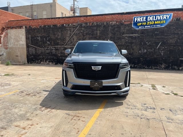 Used 2023 Cadillac Escalade V AWD/4WD image 8