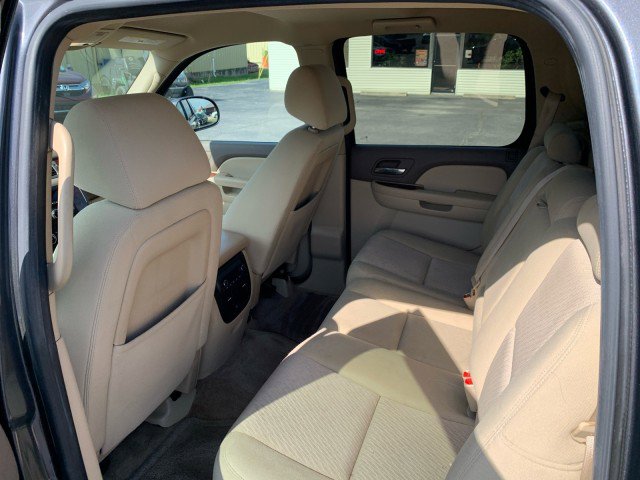 Used 2011 Chevrolet Avalanche LS RWD image 11