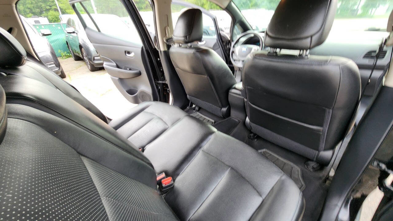 Used 2013 Nissan Leaf SL image 40