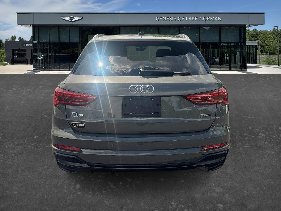 Used 2022 Audi Q3 2.0T Premium Plus AWD/4WD image 8