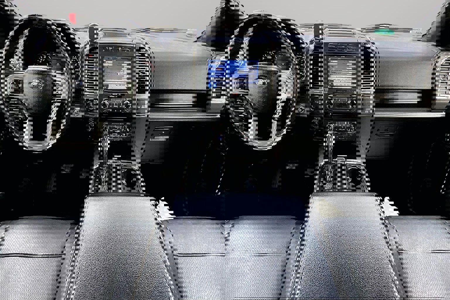 Used 2017 Ford F150 Raptor w/ Equipment Group 802A Luxury image 14