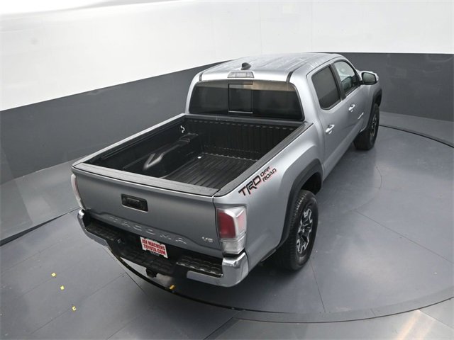 Used 2022 Toyota Tacoma TRD Off-Road image 25