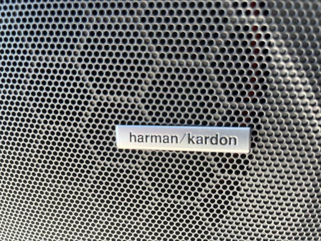 Used 2022 Subaru Ascent Limited w/ Technology Package image 18