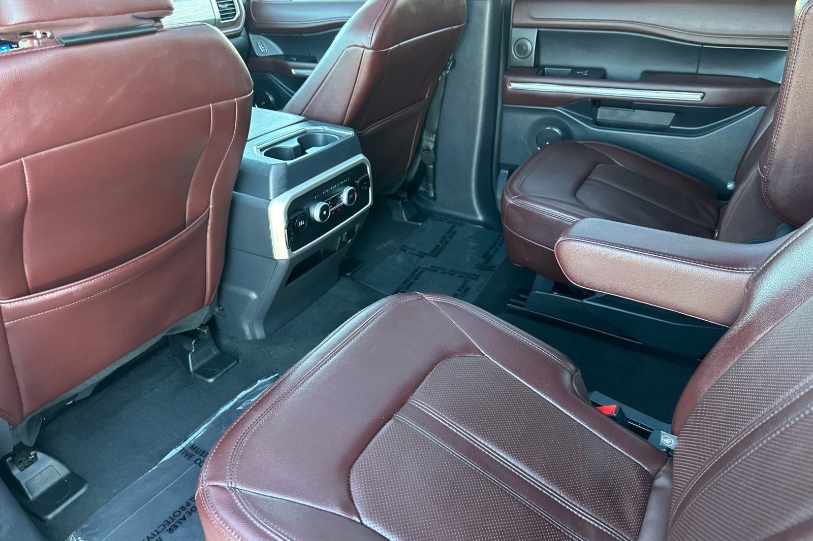 Used 2024 Ford Expedition Max Limited image 11