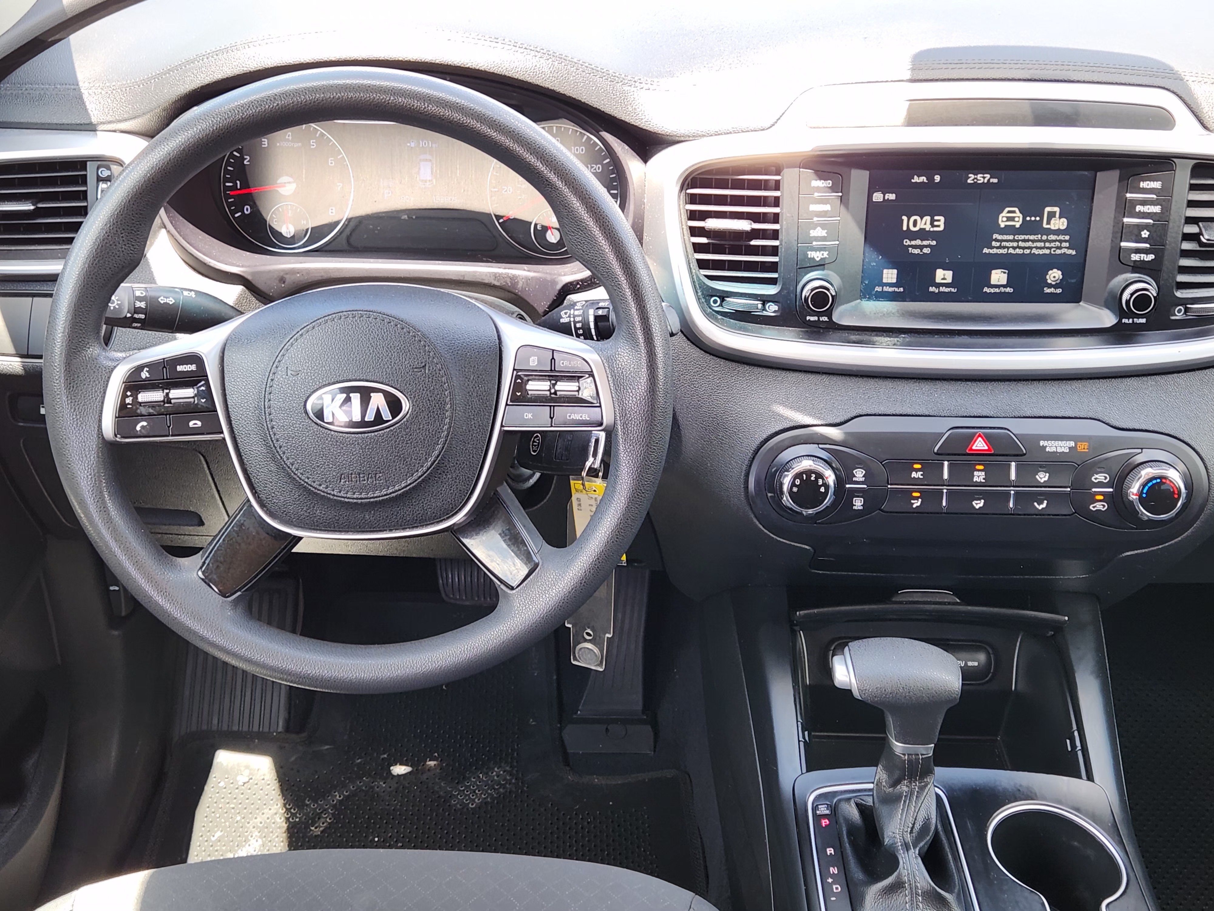 Used 2020 Kia Sorento L FWD image 26