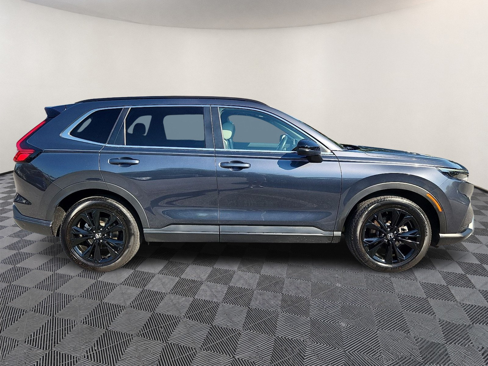 Used 2024 Honda CR-V Sport Touring image 7